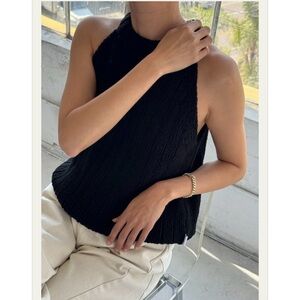 Le Bon Shoppe Claire sleeveless sweater